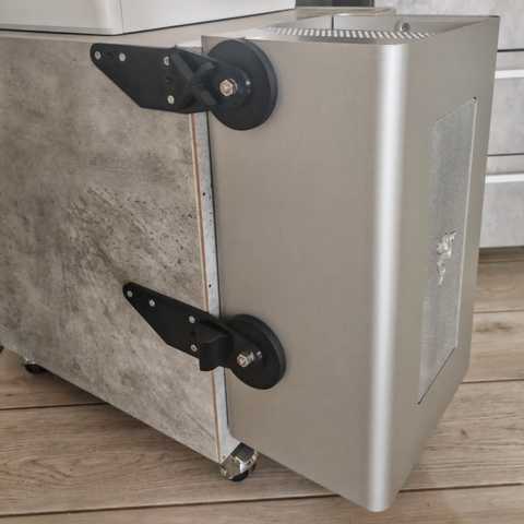 Supporto verticale per GPU stampato in 3D