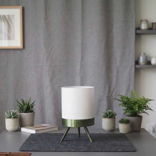 Lampada stampata in 3D, finitura verde oliva